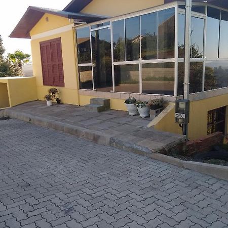 Willa Casa Temporada Monte Belo Do Sul Monte Belo dol Sul Zewnętrze zdjęcie
